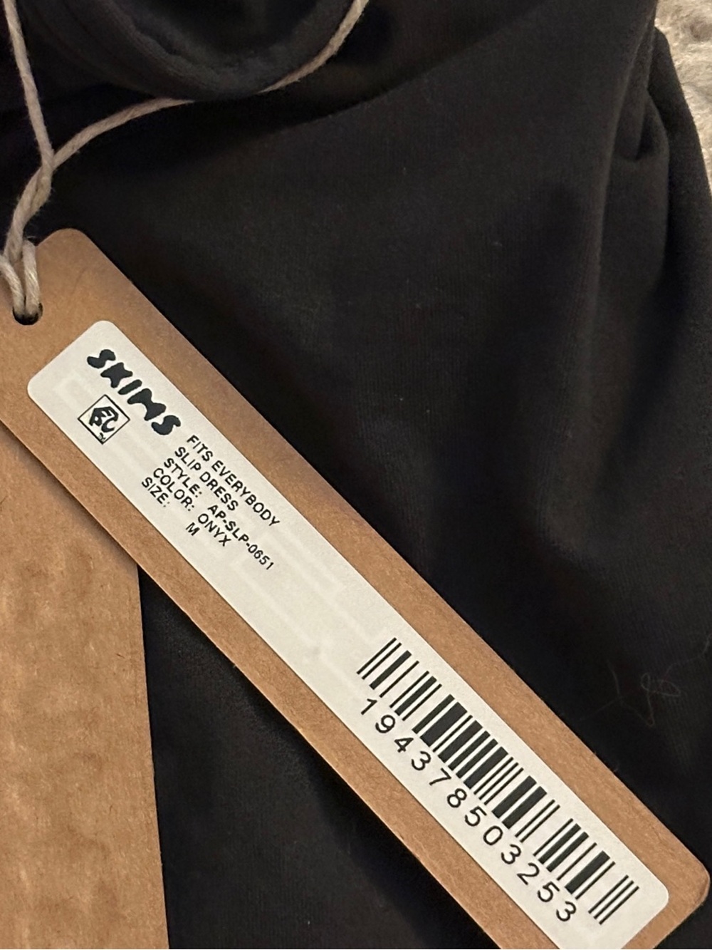 SKIMS Fits everybody slip dress in Medium Onyx - Picture 4 of 4